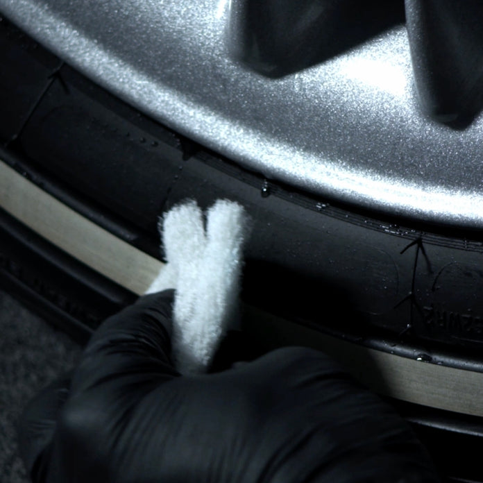 PNEU WHITE rengjøringsmiddel for whitewall dekk (250 ml) 